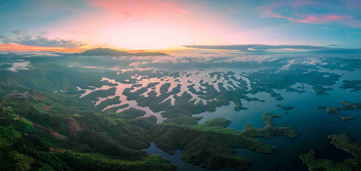 Du Lịch Hồ Tà Đùng Đắk Nông Để Cảm Nhận Hơi Thở Của Đại Ngàn Tây Nguyên 23 du-lich-ho-ta-dung-dak-nong-12
