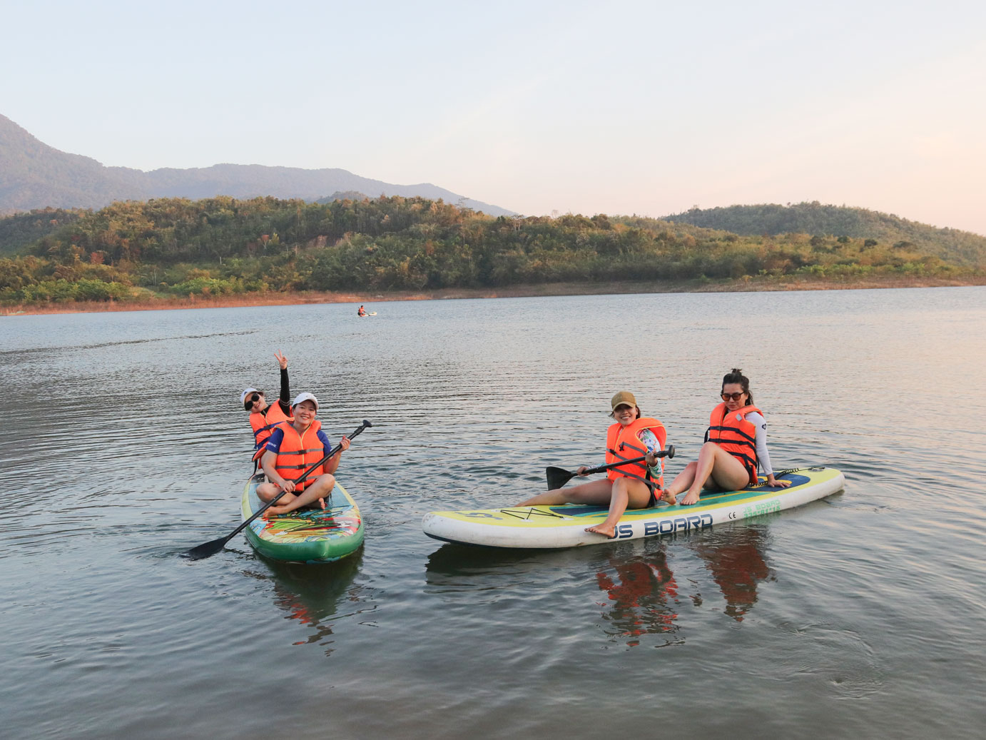 du-lich-ho-ta-dung-dak-nong-2