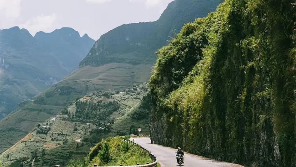 du-lich-ho-ta-dung-dak-nong-3