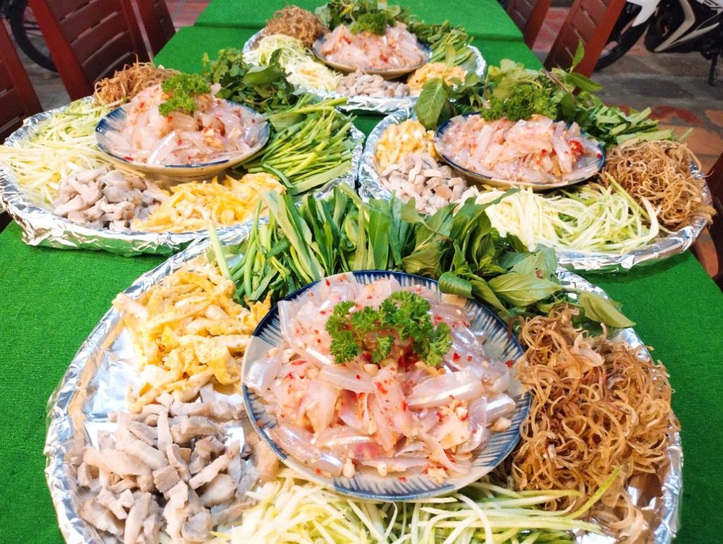 Những Quán Lẩu Thả Mũi Né Ngon Đến Ngỡ Ngàng Bạn Phải Thử