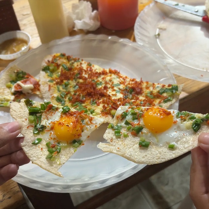 Bánh Mì Xíu Mại Đà Lạt: 6 Quán Ngon Nên Thử Khi Phượt Thành Phố Ngàn Hoa 35 Phượt Đà Lạt mà bỏ qua bánh mì xíu mại là thiếu sót lớn! Điểm danh 6 quán bánh mì xíu mại Đà Lạt ngon đúng chuẩn local, ăn một lần nhớ mãi.