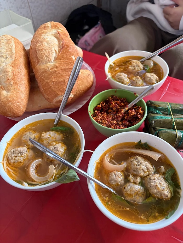 Bánh Mì Xíu Mại Đà Lạt: 6 Quán Ngon Nên Thử Khi Phượt Thành Phố Ngàn Hoa 27 Banh Mi Xiu Mai Da Lat 6 Quan Ngon Nen Thu Khi Phuot Thanh Pho Ngan Hoa 3